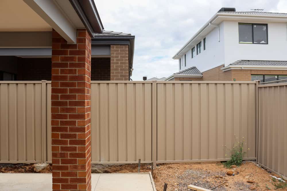 What Are My Rights When My Neighbor Owns the Wall I Want to Paint Peterborough?